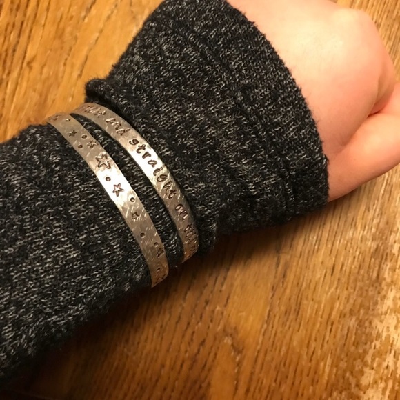 Set of 2 Stamped Metal Bracelets ✨ 🧚♂️ ⭐️ - Picture 5 of 6